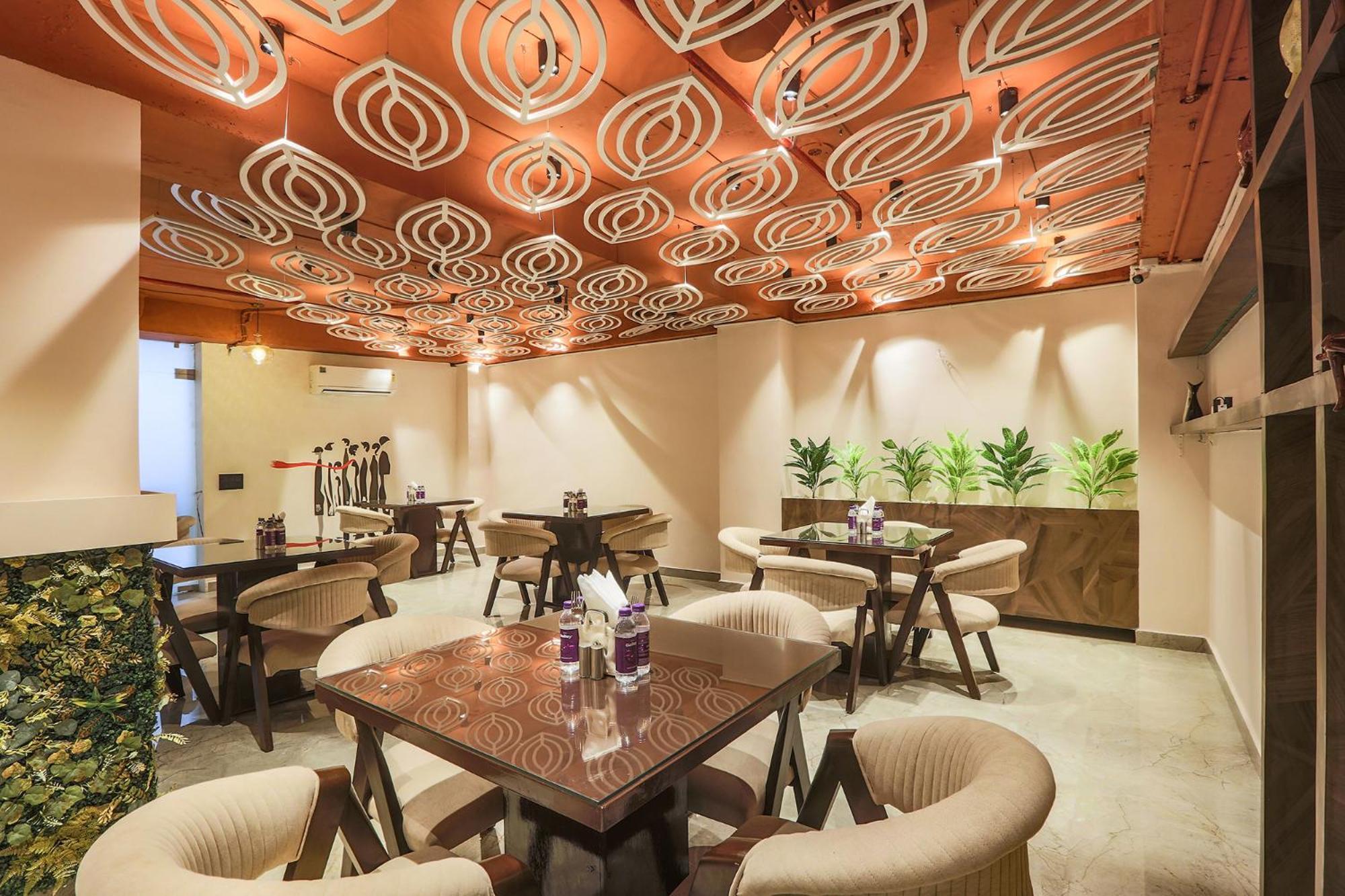 Hotel Green Lotus Luxe Gurgaon Esterno foto