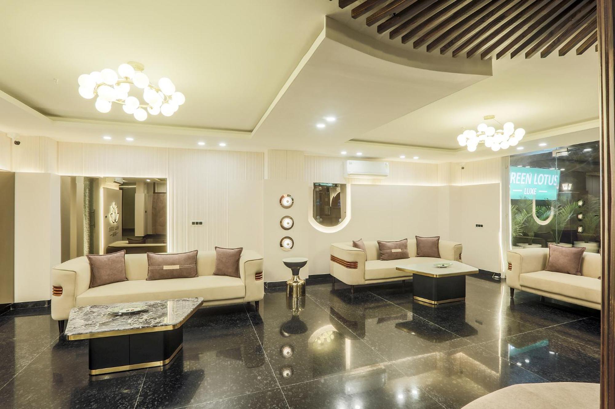 Hotel Green Lotus Luxe Gurgaon Esterno foto