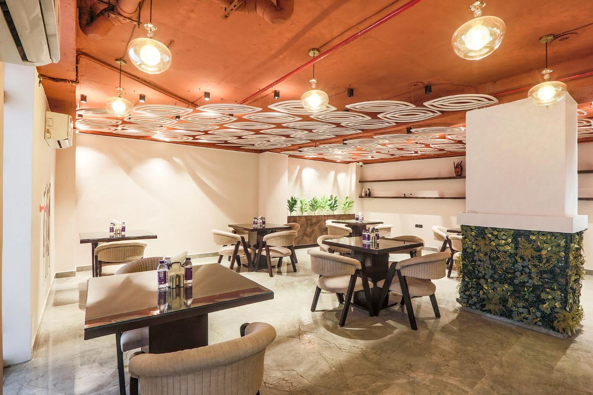 Hotel Green Lotus Luxe Gurgaon Esterno foto