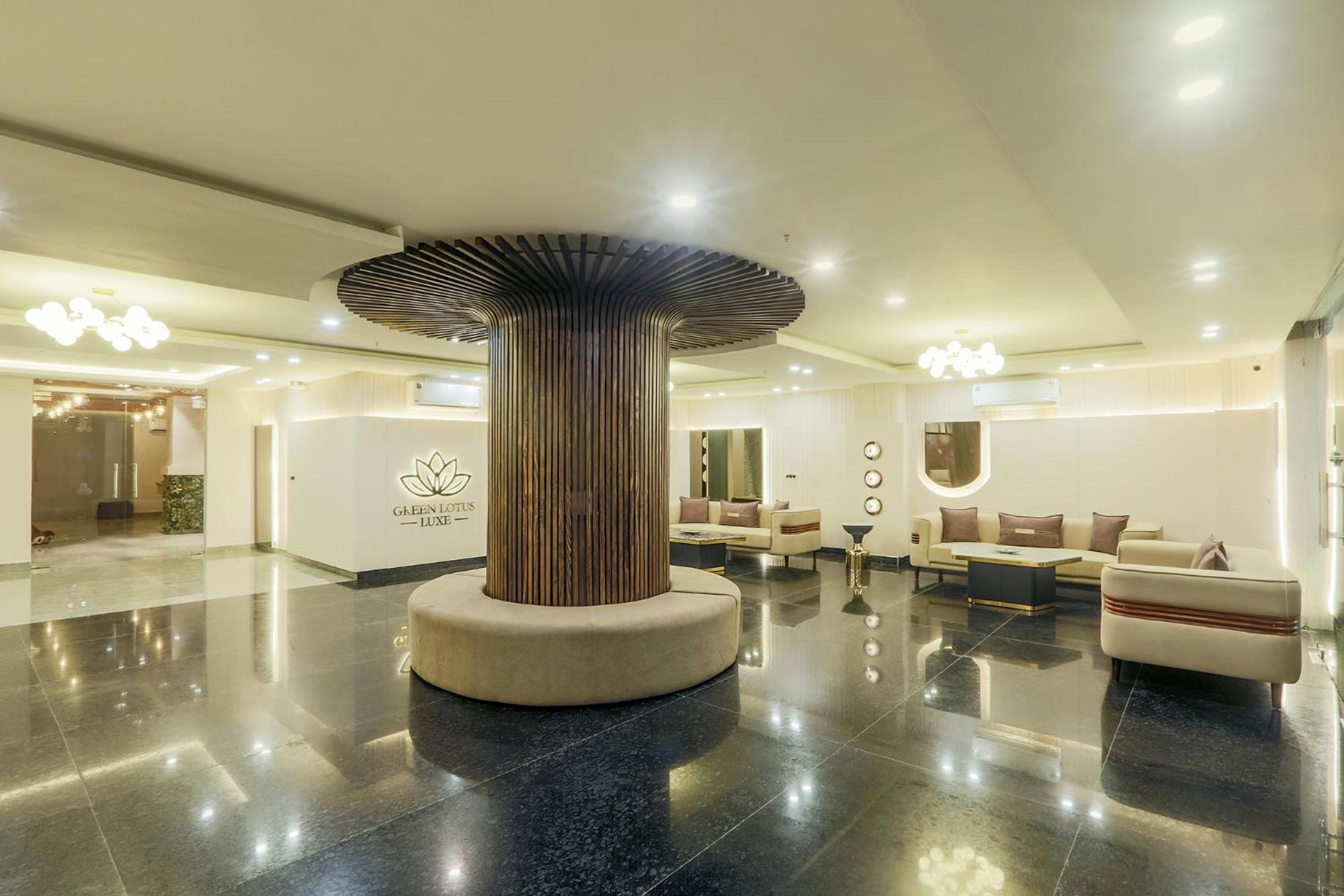 Hotel Green Lotus Luxe Gurgaon Esterno foto
